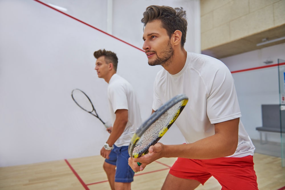Striking Gold: Unlocking Your Full Potential with the Perfect Tennis Racket